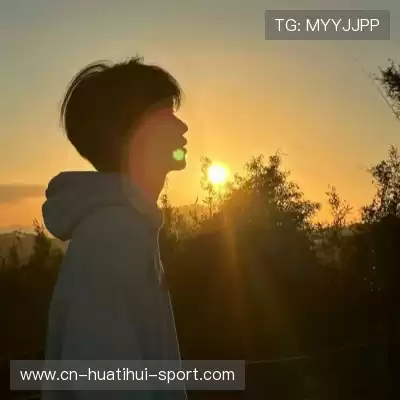 滑颢清